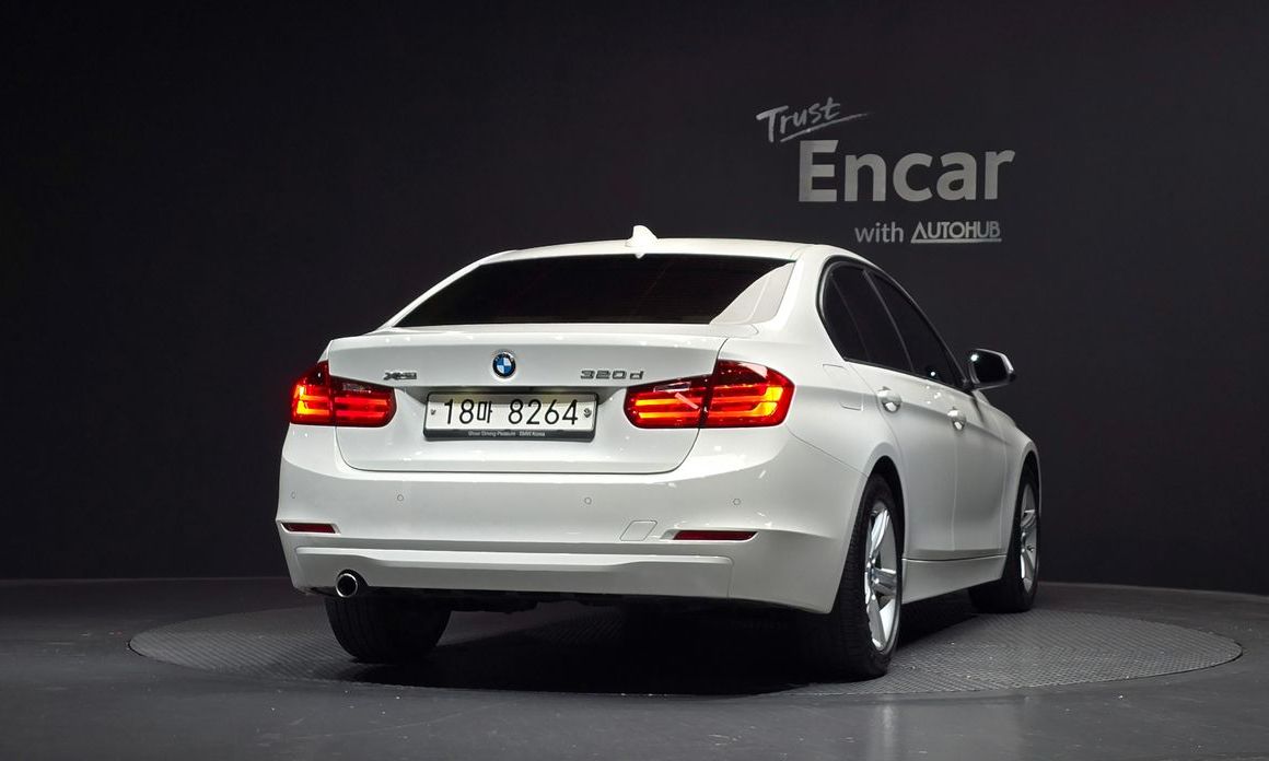 BMW 3-Series 2015