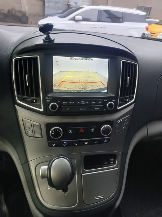 Hyundai Starex 2018