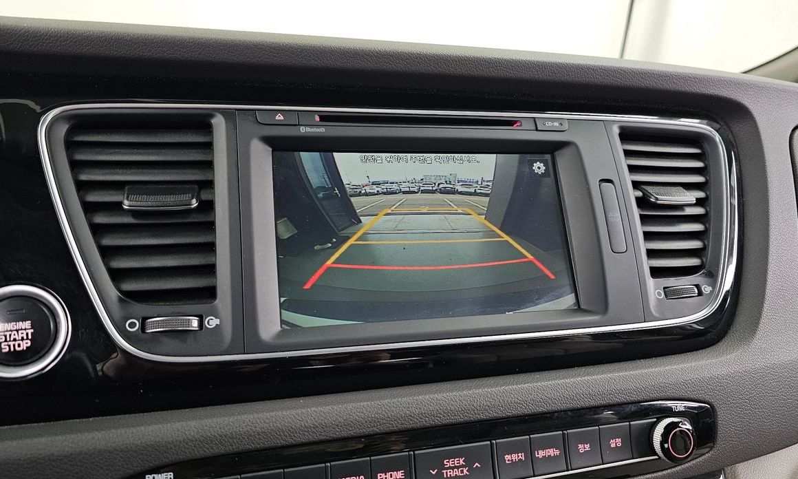 Kia Canival 2015