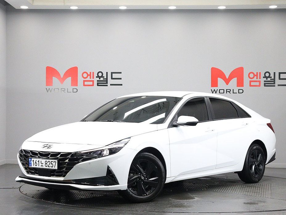 Hyundai AVANTE 2023