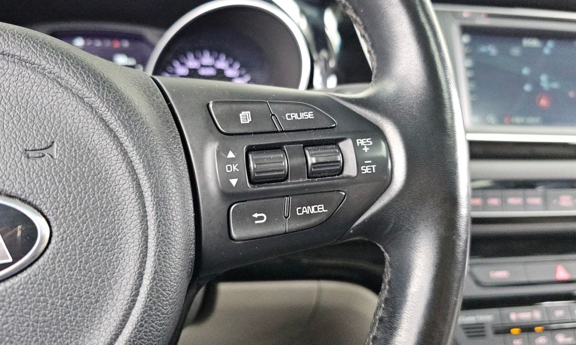 Kia Canival 2015