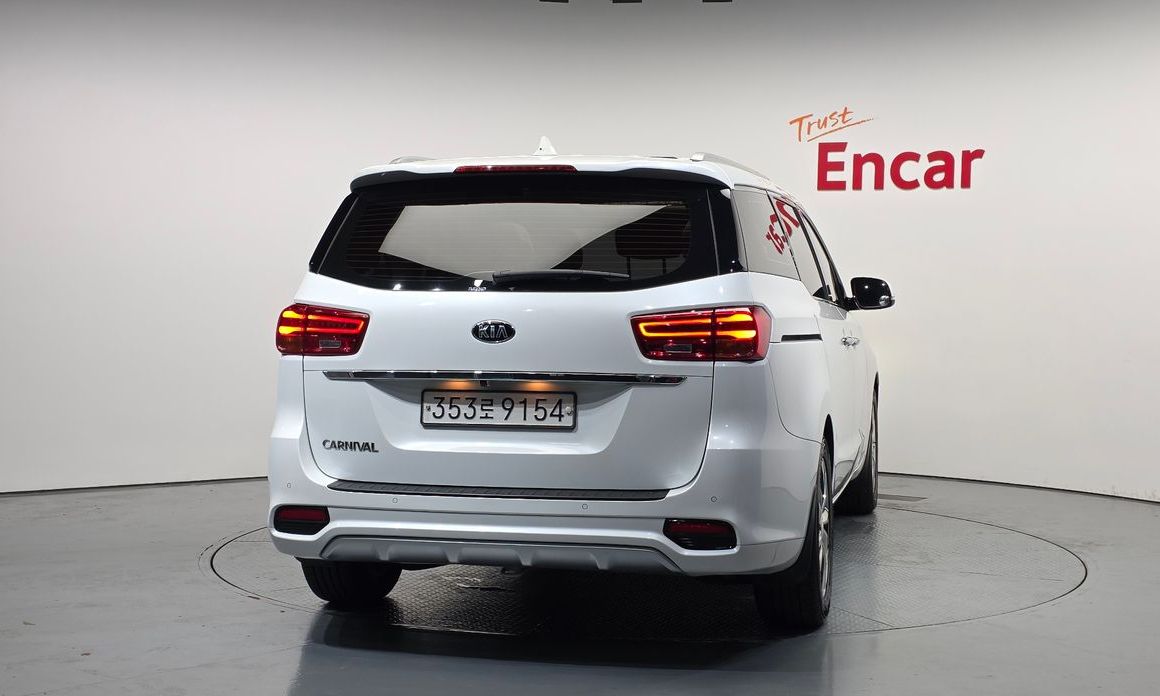 Kia Canival 2019