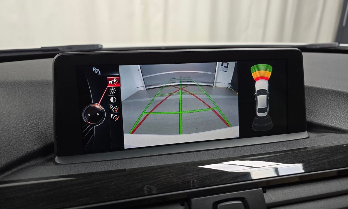 BMW 3-Series 2015