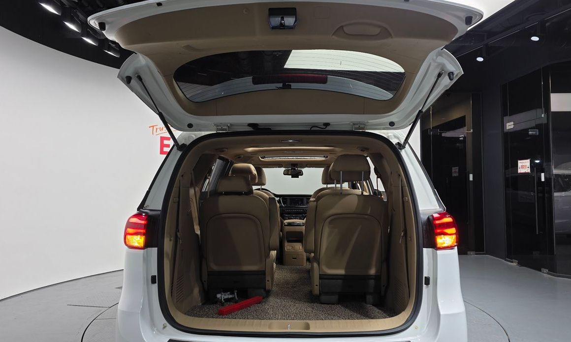 Kia Canival 2019