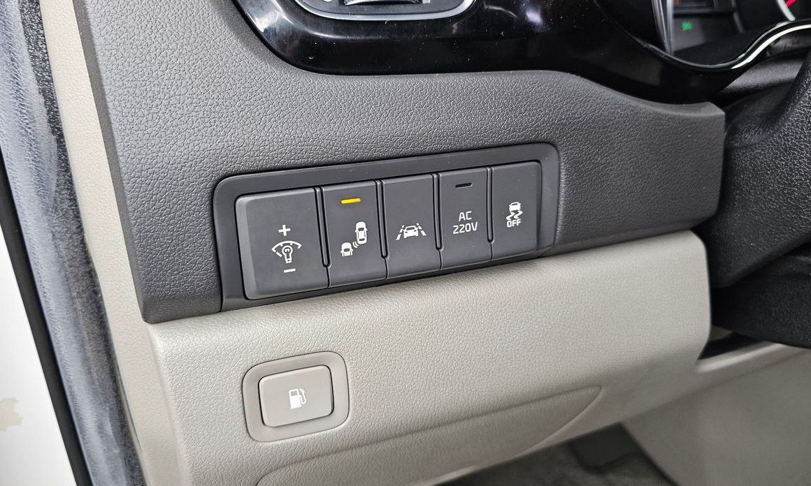 Kia Canival 2015