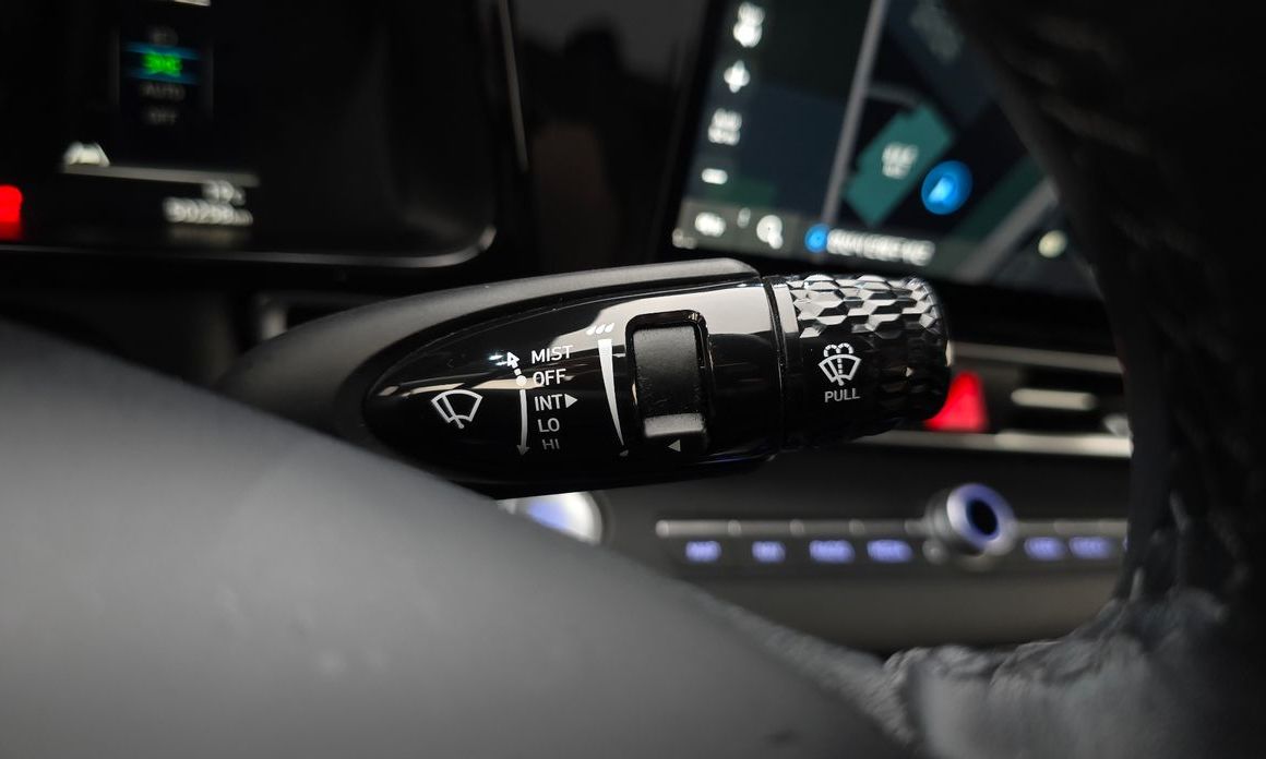Hyundai AVANTE 2023