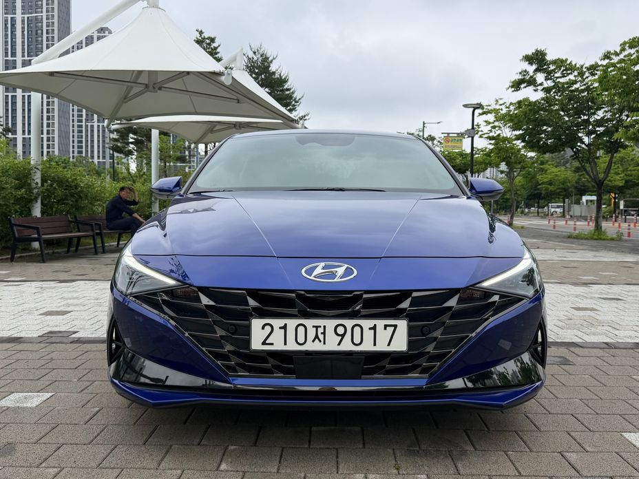 Hyundai AVANTE 2021