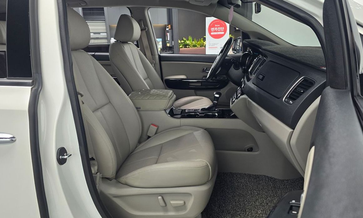 Kia Canival 2019