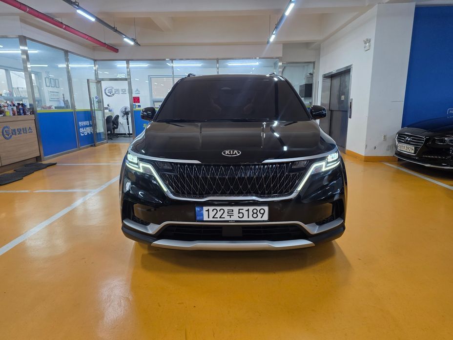 Kia Canival 2021