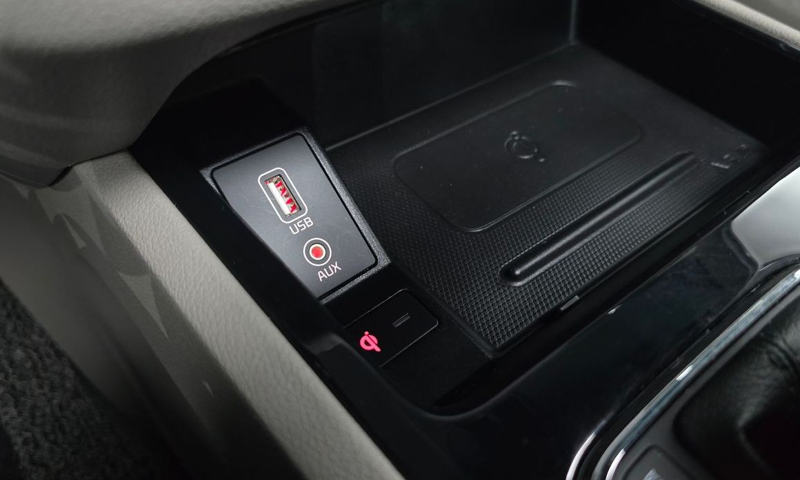 Kia Canival 2019