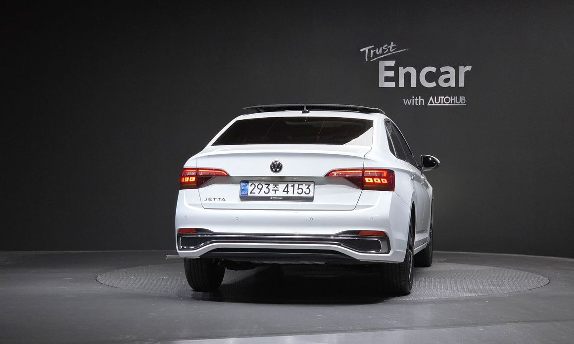 Volkswagen Jetta 2023