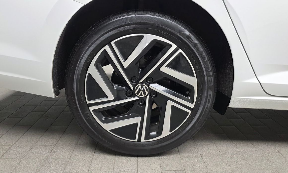 Volkswagen Jetta 2023