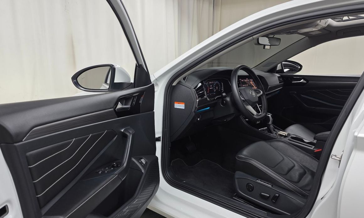 Volkswagen Jetta 2023