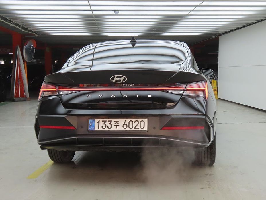 Hyundai AVANTE 2024