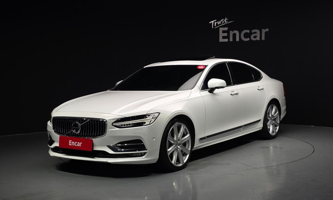 Volvo S90 2019