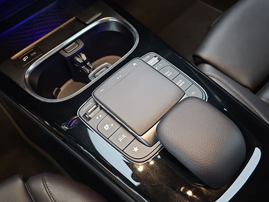 Mercedes-Benz A-Class 2021