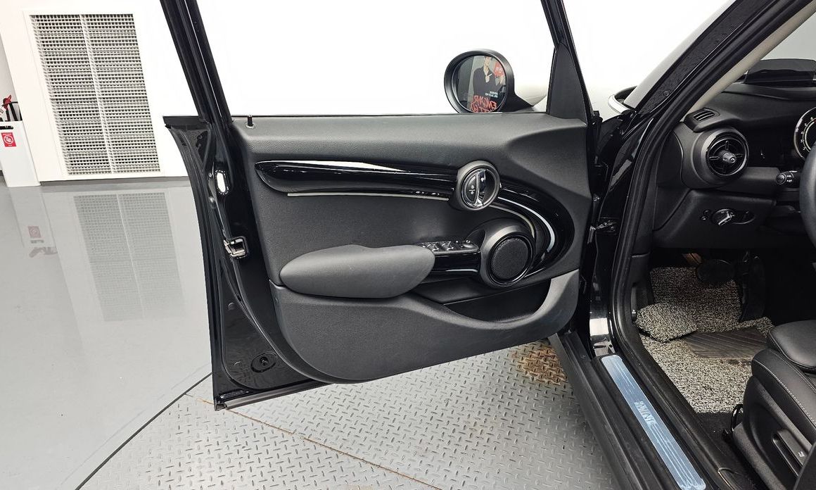 Mini Cooper 2023