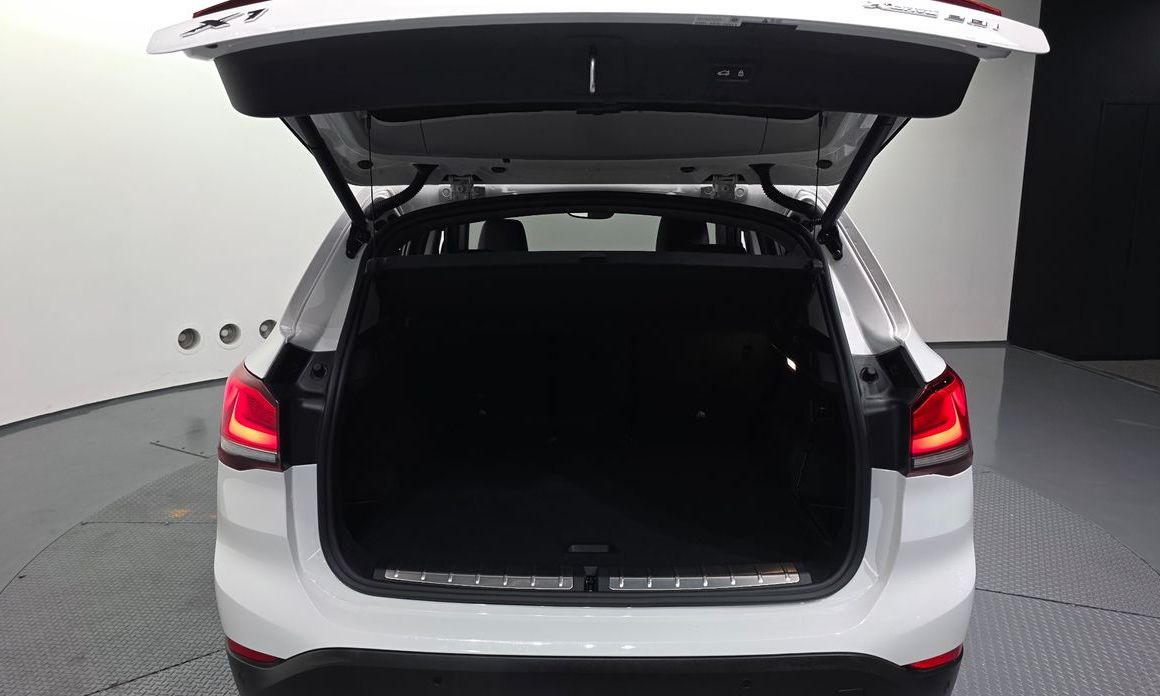 BMW X1 2021