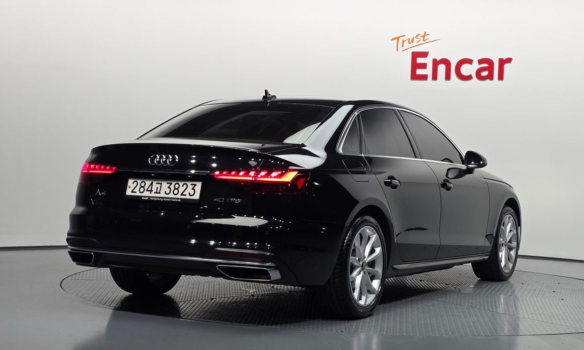 Audi A4 2023