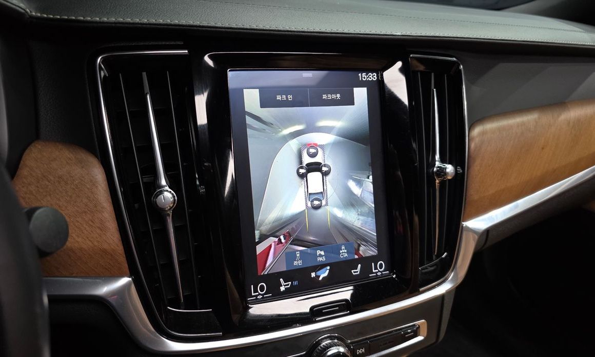 Volvo S90 2019