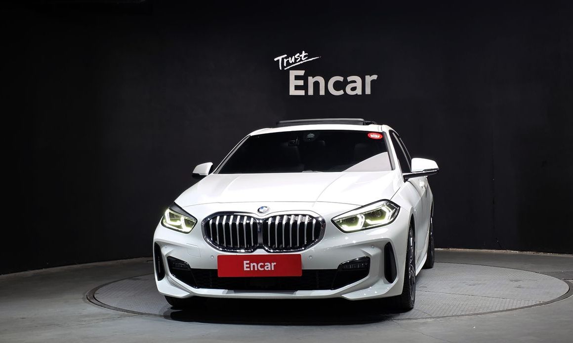 BMW 1-Series 2023