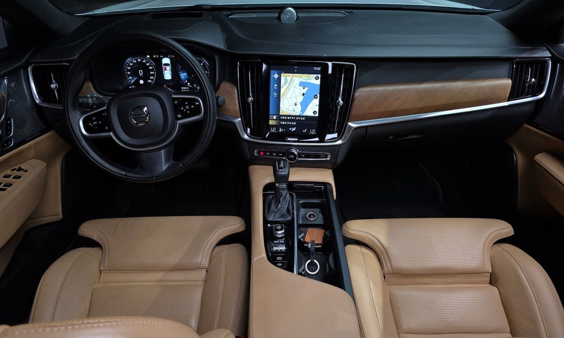 Volvo S90 2019