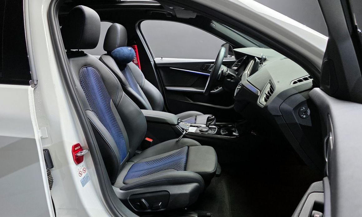 BMW 1-Series 2023