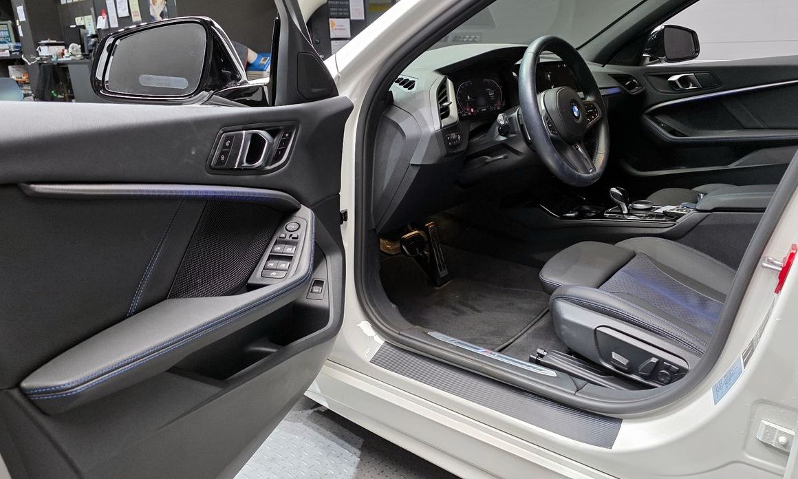 BMW 1-Series 2023
