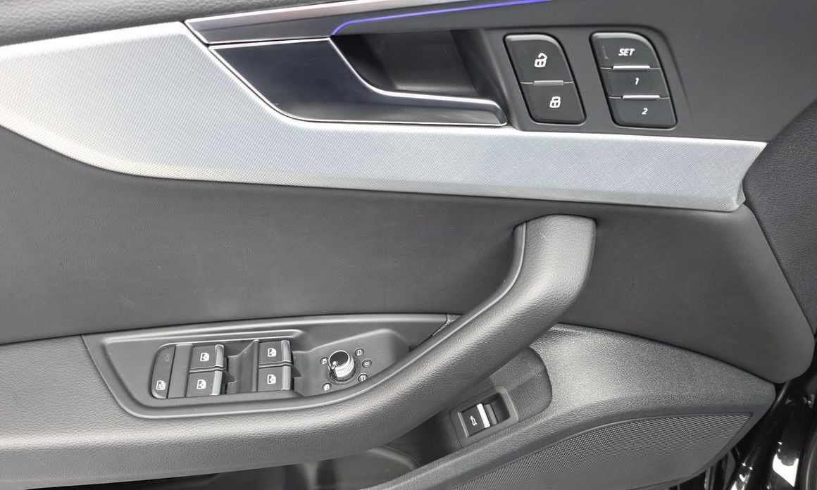 Audi A4 2023