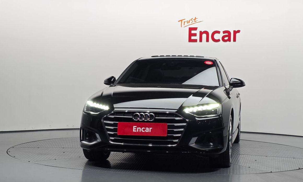 Audi A4 2023