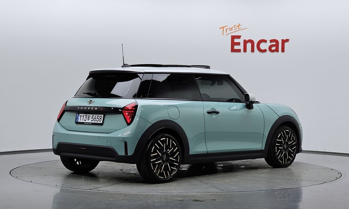 Mini Cooper 2025