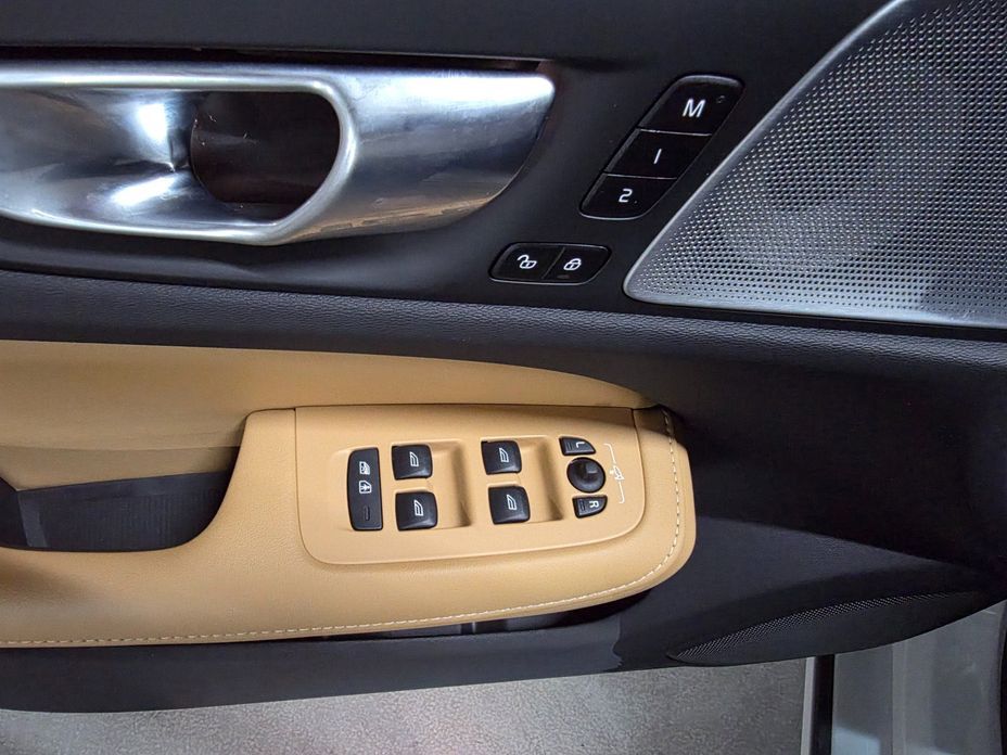 Volvo S60 2021