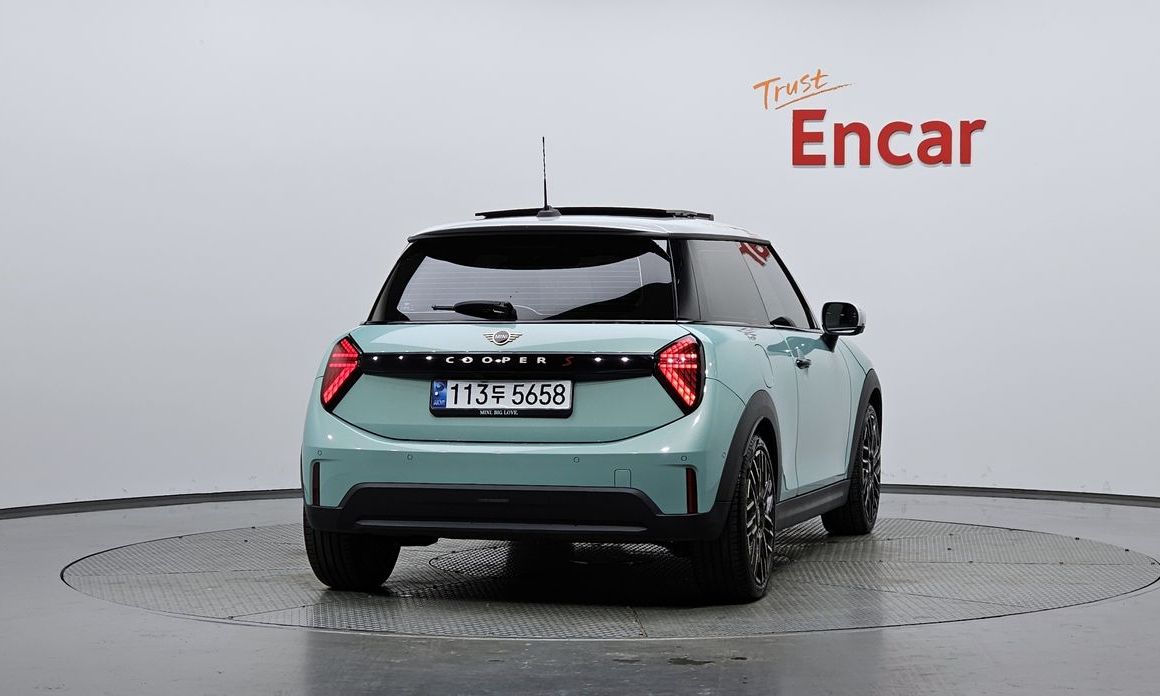 Mini Cooper 2025