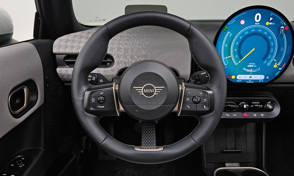 Mini Cooper 2025