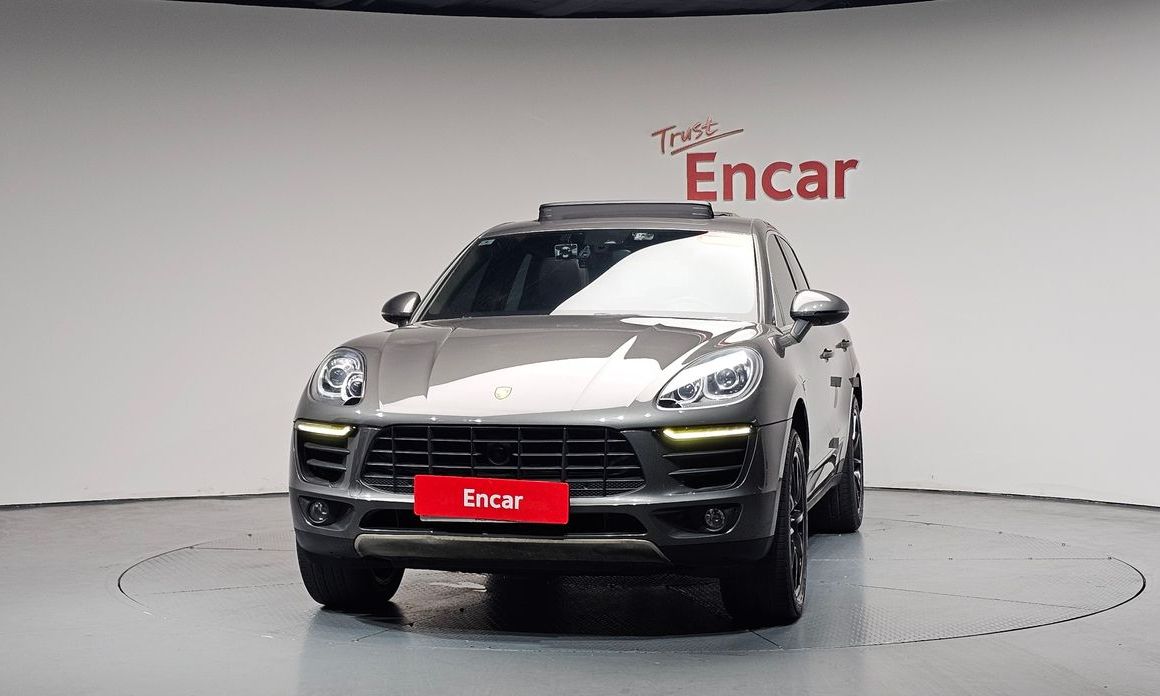 Porsche Macan 2014