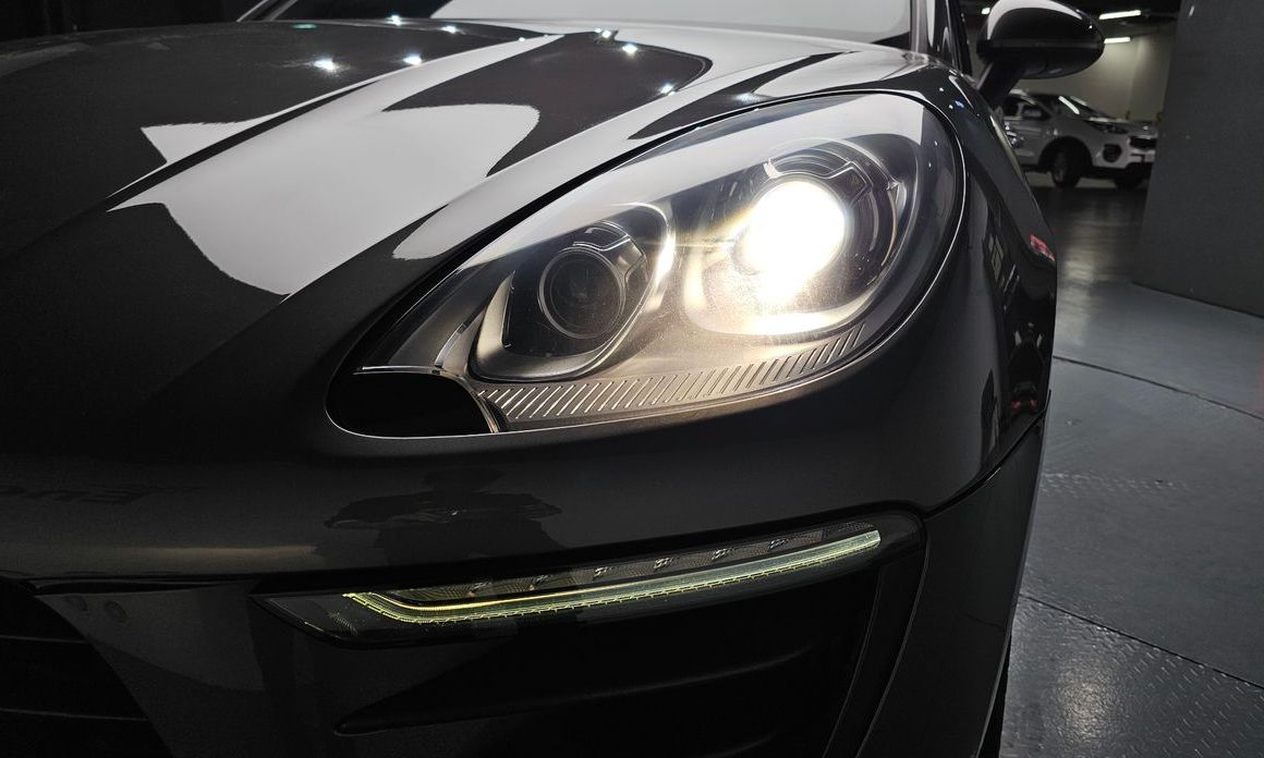 Porsche Macan 2014