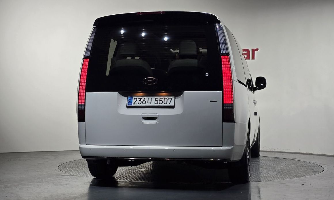Hyundai Staria 2023