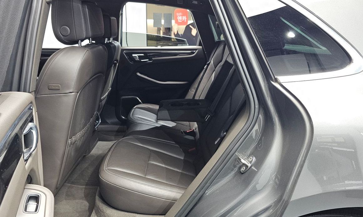 Porsche Macan 2014