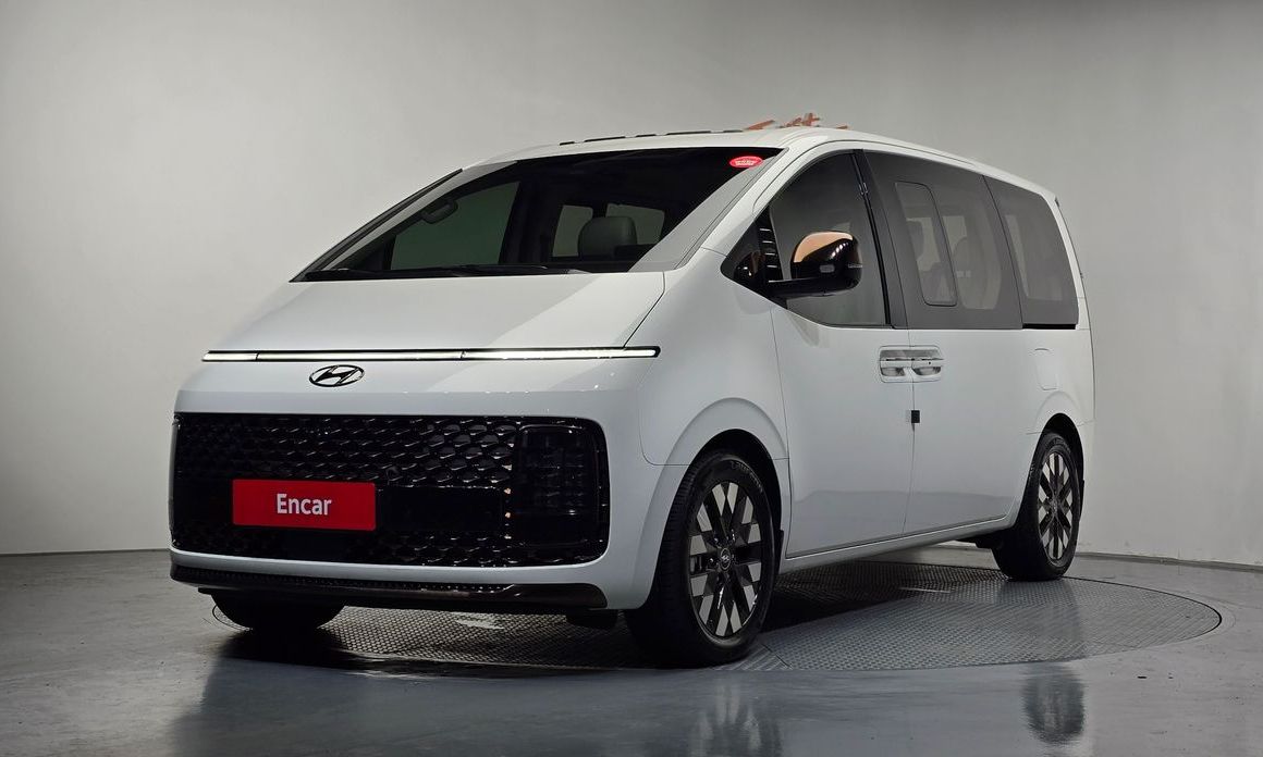 Hyundai Staria 2023