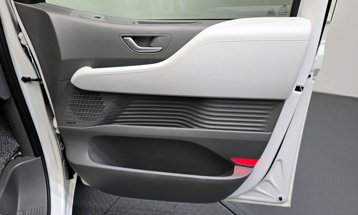 Hyundai Staria 2023