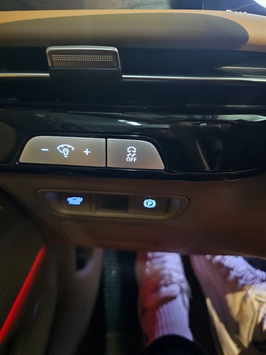 Genesis G80 2025