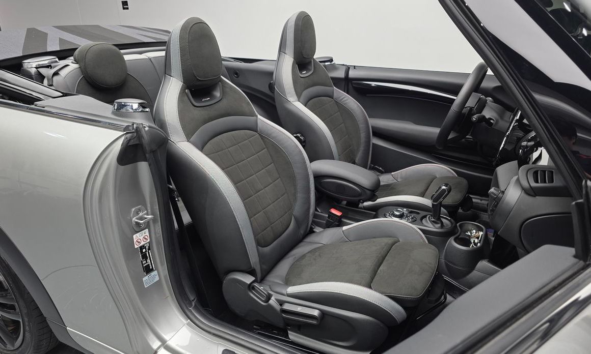 Mini Cooper Convertible 2024