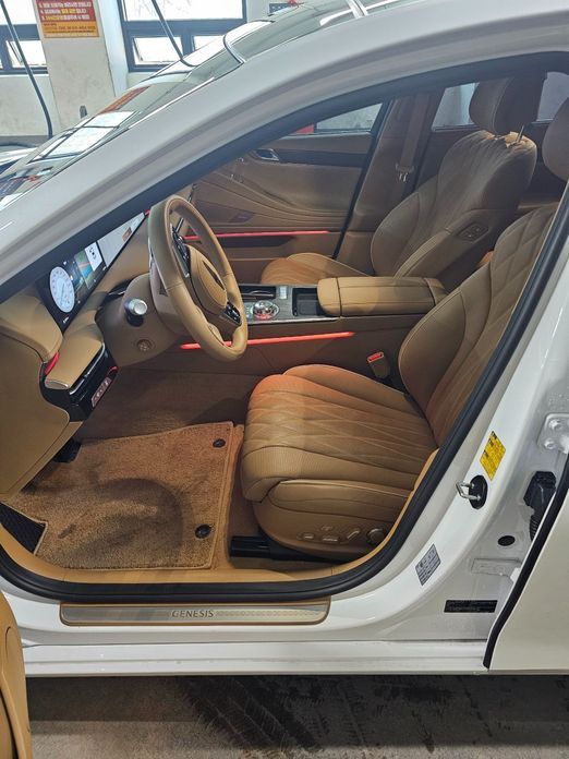 Genesis G80 2025