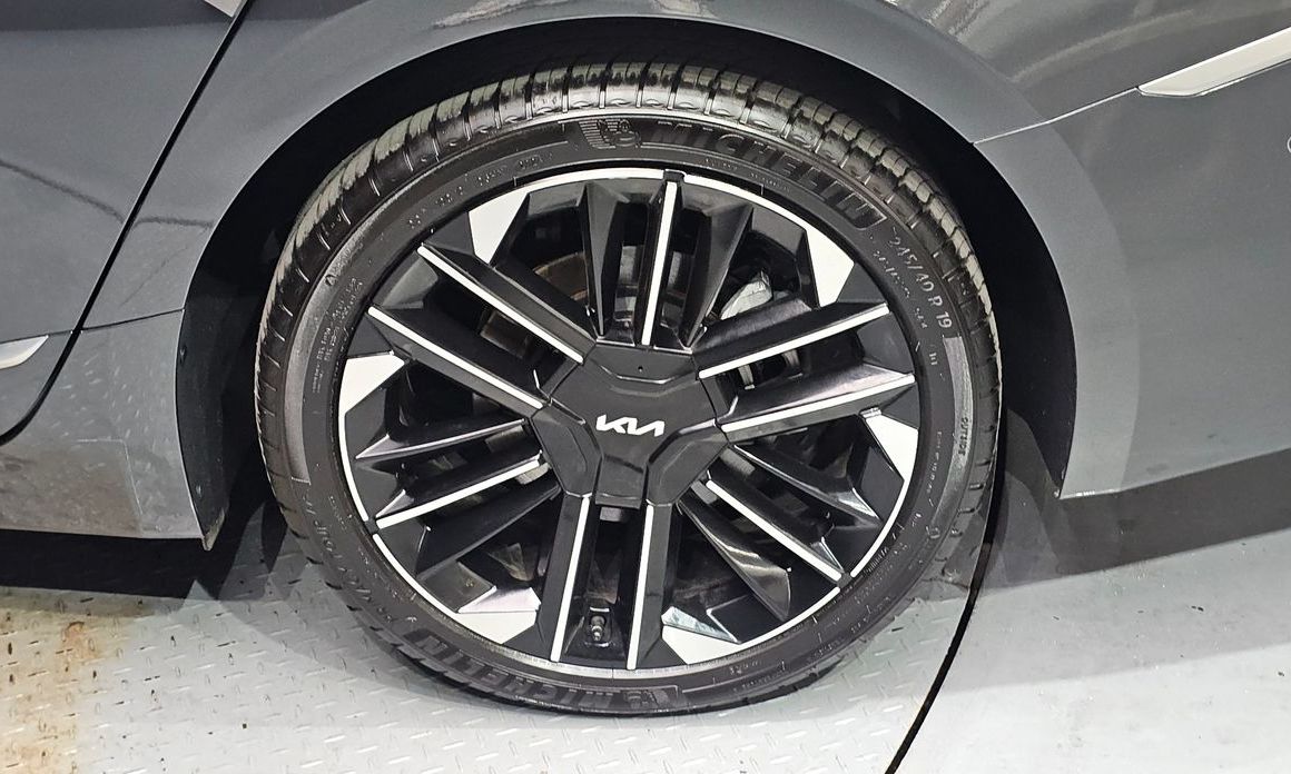 Kia K8 2025