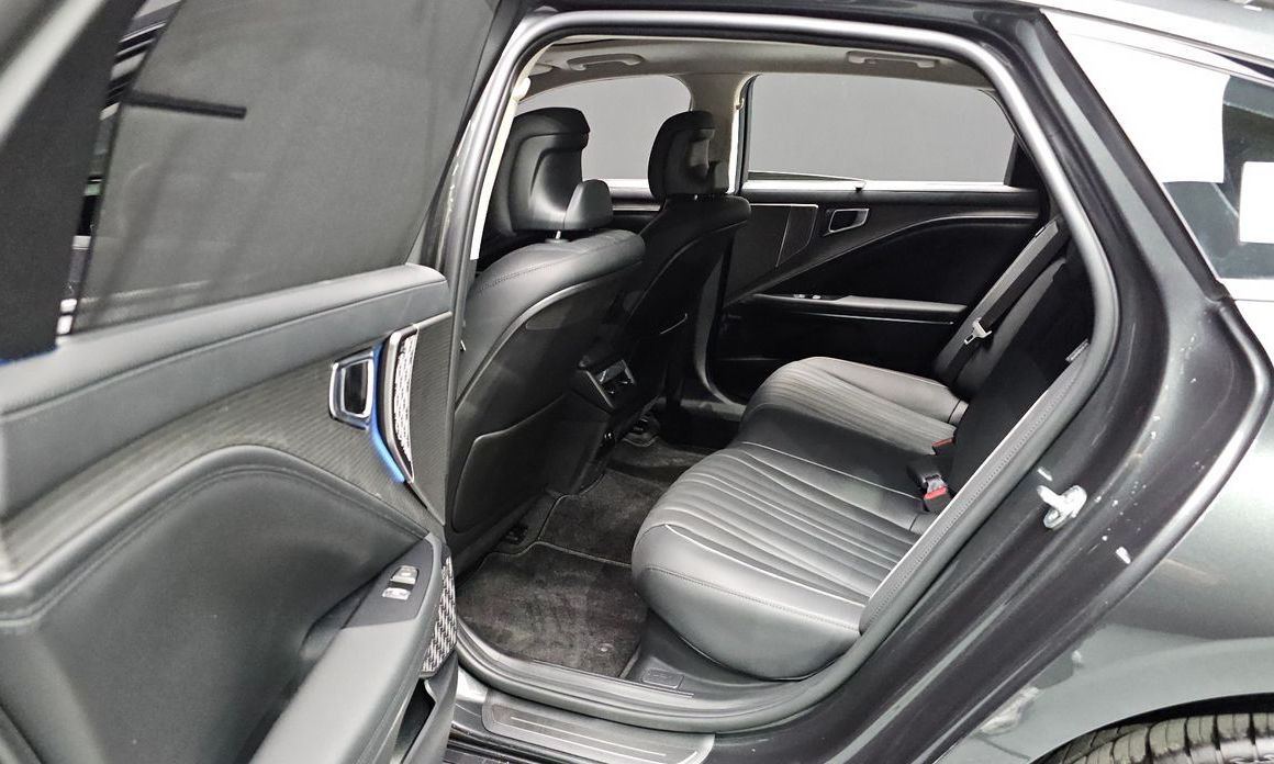 Kia K8 2025