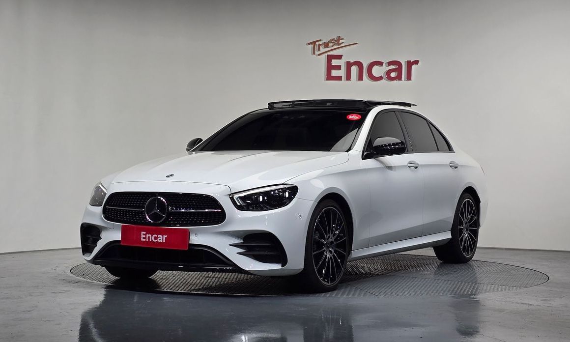 Mercedes-Benz E-Class 2023