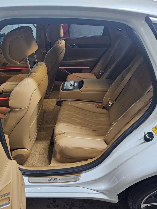 Genesis G80 2025