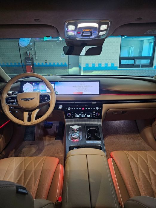 Genesis G80 2025