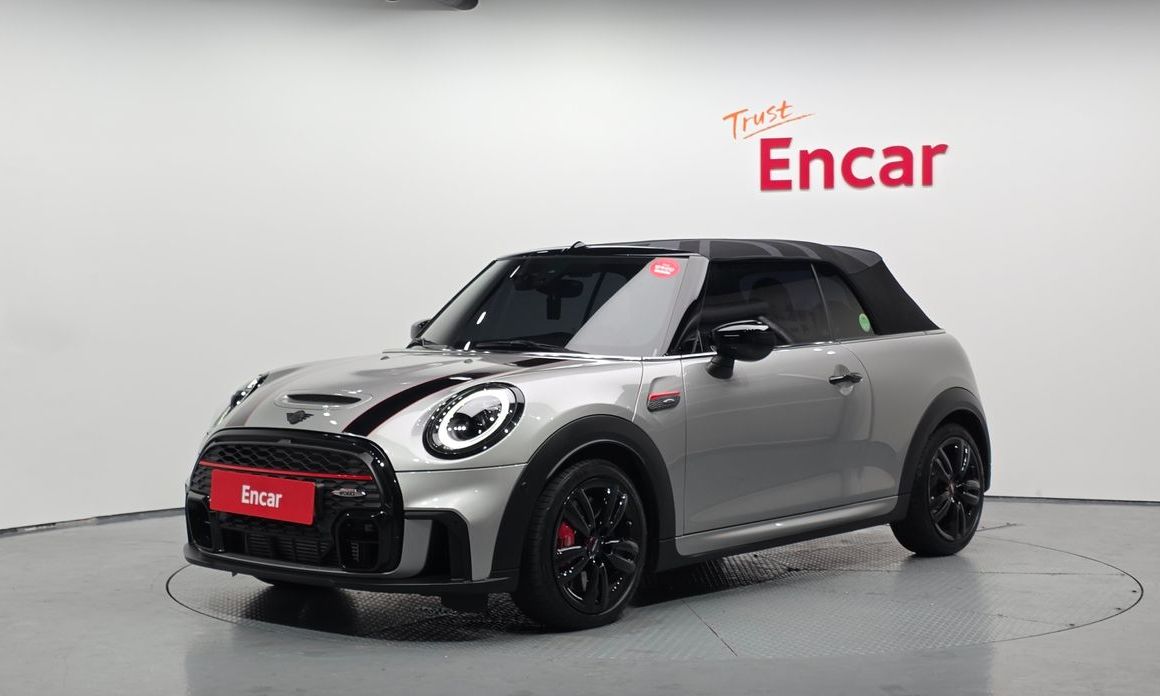 Mini Cooper Convertible 2024