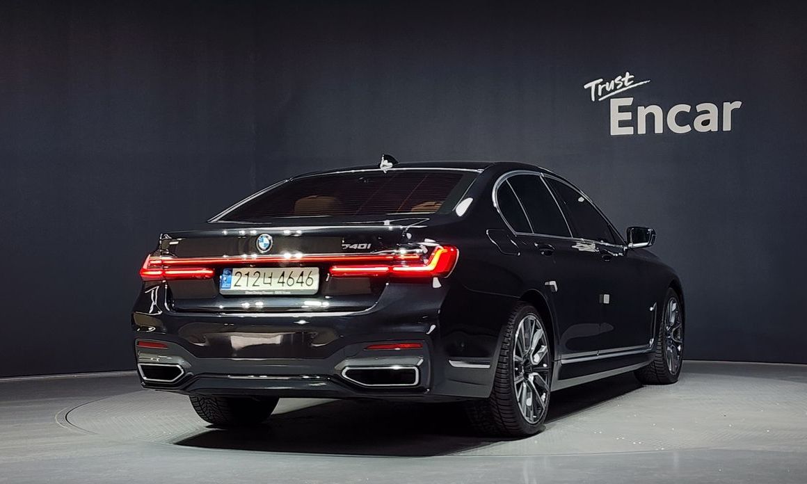 BMW 7-Series 2022